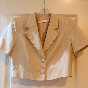 ASTR Women's Cream Cropped Blazer